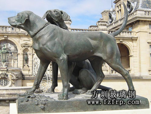 動(dòng)物雕塑 羅漢寺驚現(xiàn)動(dòng)物雕塑群鬧劇原來(lái)是電視道具惹得禍(圖1)
