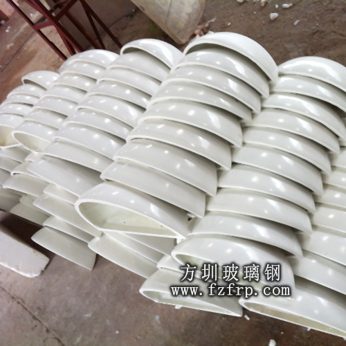 玻璃鋼懸掛花盆 方圳為開達園林實業(yè)公司制作玻璃鋼懸掛花盆(圖2)