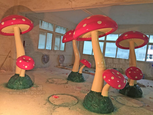 河南地產玻璃鋼蘑菇雕塑多角度產品欣賞 河南地產玻璃鋼蘑菇雕塑多角度產品欣賞