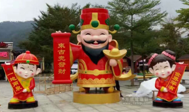 江門古兜溫泉玻璃鋼金童玉女雕塑現(xiàn)場(chǎng)擺放圖 江門古兜溫泉玻璃鋼金童玉女雕塑現(xiàn)場(chǎng)擺放圖