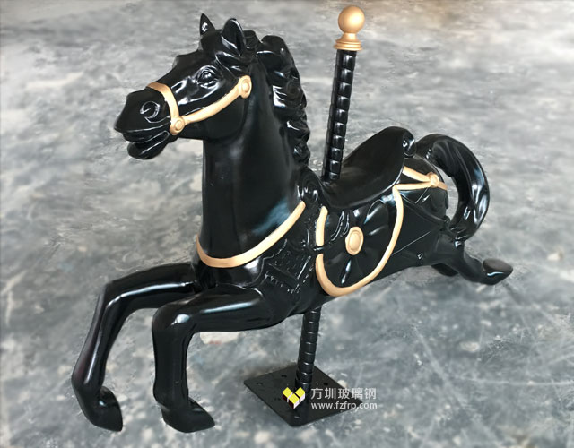 玻璃鋼馬雕塑擺件裝飾香港品牌化妝品店 玻璃鋼馬雕塑擺件裝飾香港品牌化妝品店