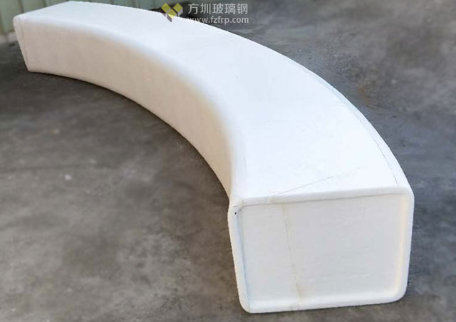 海南免稅購物中心玻璃鋼弧形坐凳工廠模型圖 海南免稅購物中心玻璃鋼弧形坐凳工廠模型圖