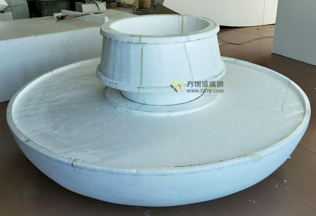 圓形玻璃鋼靠背座椅帶花槽方圳工廠生產(chǎn)圖 圓形玻璃鋼靠背座椅帶花槽方圳工廠生產(chǎn)圖