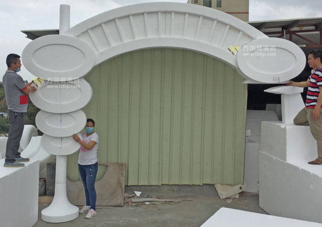 游樂園玻璃鋼門頭內(nèi)置燈帶裝飾造型工廠模型雕刻圖 游樂園玻璃鋼門頭內(nèi)置燈帶裝飾造型工廠模型雕刻圖