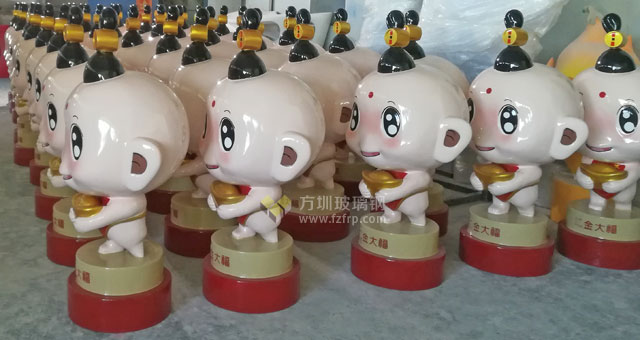 深圳珠寶企業(yè)定制玻璃鋼卡通公仔雕塑 深圳珠寶企業(yè)定制玻璃鋼卡通公仔雕塑