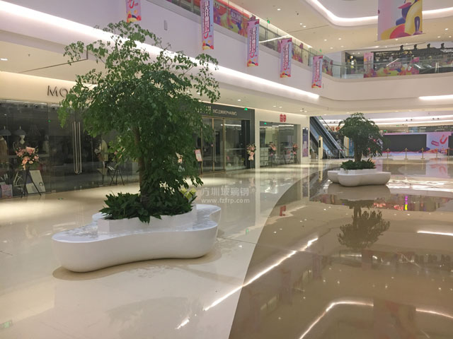 玻璃鋼圍樹椅加固樹池是城市園林景觀要素 玻璃鋼圍樹椅加固樹池是城市園林景觀要素