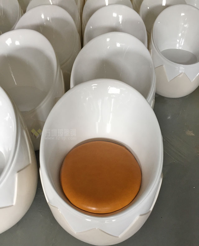 玻璃鋼破殼雞蛋創(chuàng)意座椅美陳裝飾海南商業(yè)空間 玻璃鋼破殼雞蛋創(chuàng)意座椅美陳裝飾海南商業(yè)空間