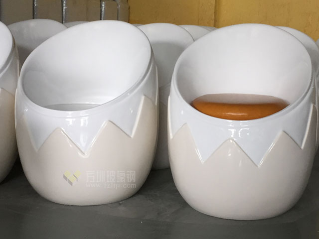 玻璃鋼破殼雞蛋創(chuàng)意座椅美陳裝飾海南商業(yè)空間 玻璃鋼破殼雞蛋創(chuàng)意座椅美陳裝飾海南商業(yè)空間