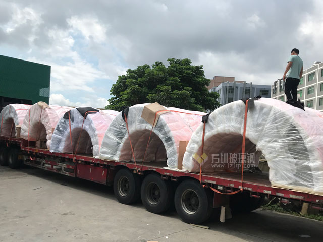 弧形玻璃鋼圍樹(shù)坐凳提升深圳桃花源休閑景觀 弧形玻璃鋼圍樹(shù)坐凳提升深圳桃花源休閑景觀