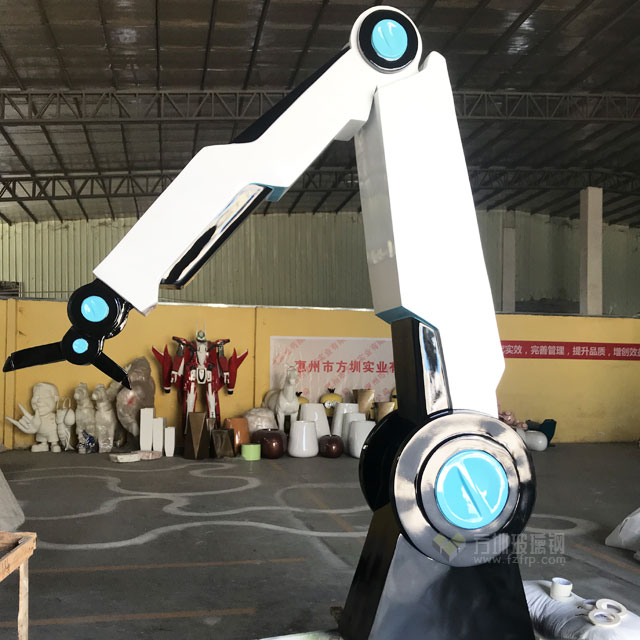 玻璃鋼機(jī)械臂模型亮相惠州智能產(chǎn)業(yè)園奠基儀式 玻璃鋼機(jī)械臂模型亮相惠州智能產(chǎn)業(yè)園奠基儀式