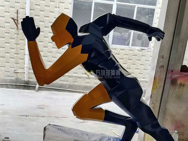 深圳玻璃鋼切面體育運動人物雕塑奔跑沖刺造型 深圳玻璃鋼切面體育運動人物雕塑奔跑沖刺造型