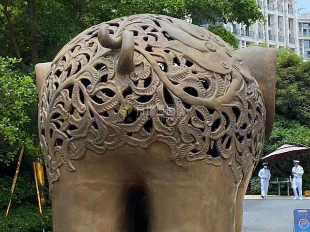深圳玻璃鋼大象雕塑鏤空花紋園林地產(chǎn)水景抽象雕塑 深圳玻璃鋼大象雕塑鏤空花紋園林地產(chǎn)水景抽象雕塑